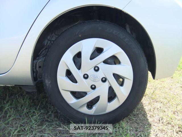 Toyota AQUA 2017-03 314296-21