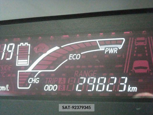 Toyota AQUA 2017-03 314296-12