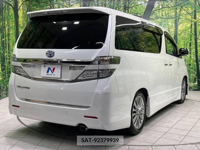 Toyota VELLFIRE 2013-10 211784-17