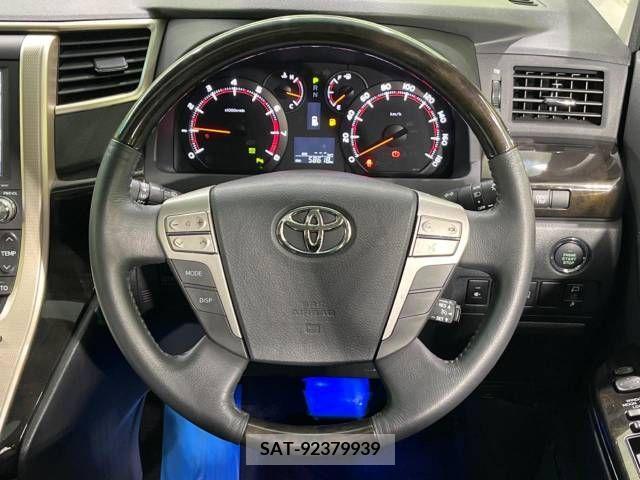 Toyota VELLFIRE 2013-10 211784-11