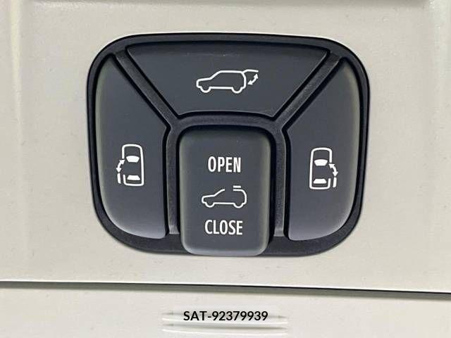 Toyota VELLFIRE 2013-10 211784-6