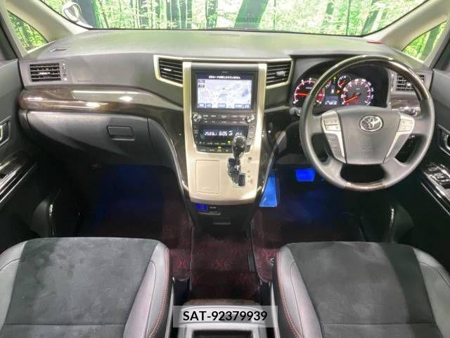Toyota VELLFIRE 2013-10 211784-1