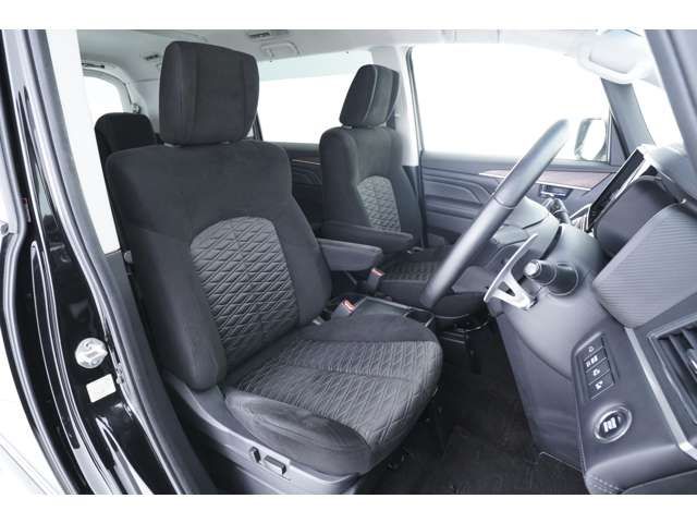 Mitsubishi DELICA D5 2020-04 19779-6