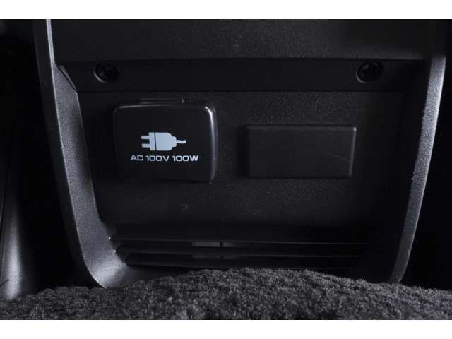Mitsubishi DELICA D5 2020-04 19779-14