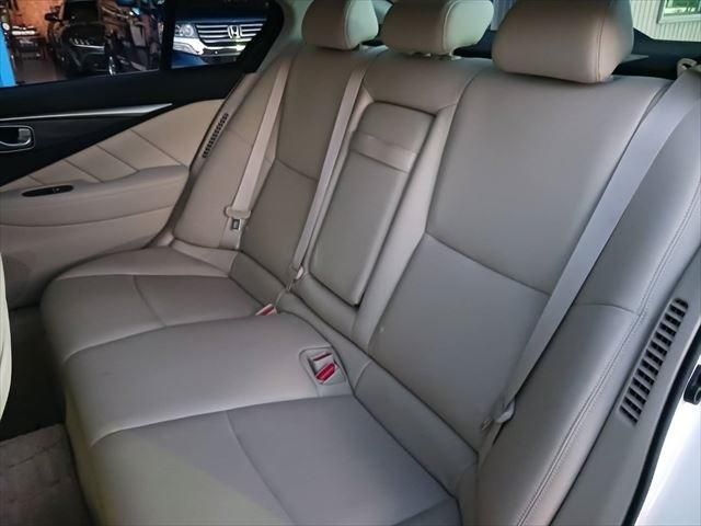 Nissan SKYLINE 2014-10 13212-21