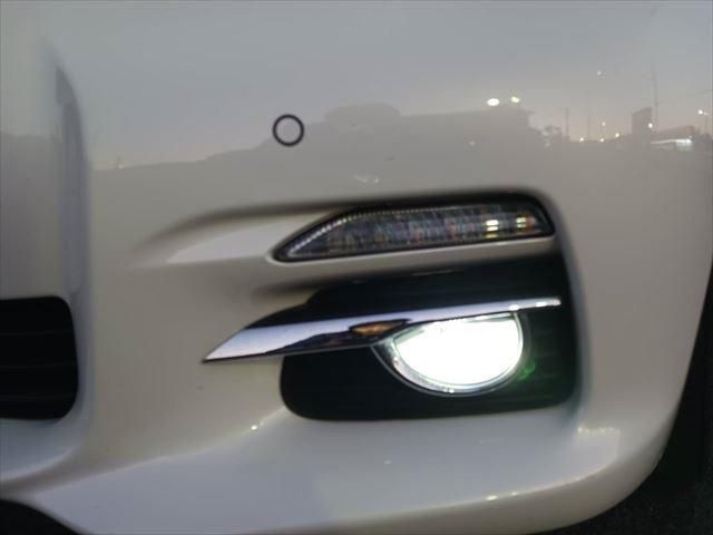Nissan SKYLINE 2014-10 13212-14
