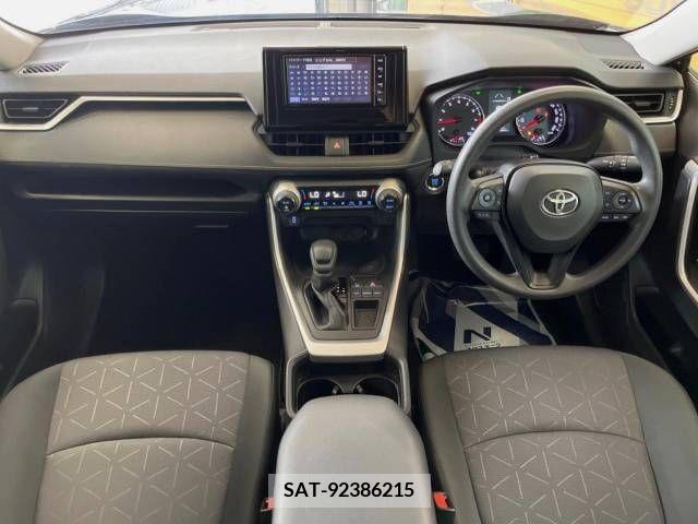 Toyota RAV4 2019-09 382473-1