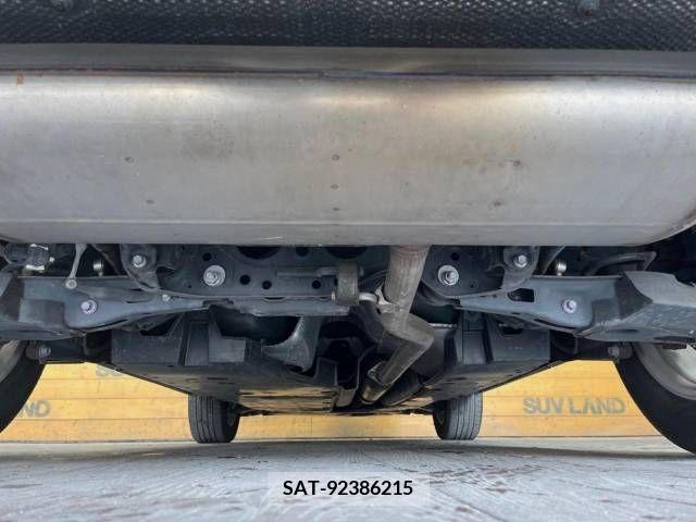 Toyota RAV4 2019-09 382473-19