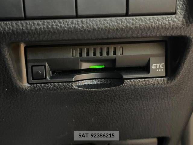 Toyota RAV4 2019-09 382473-8