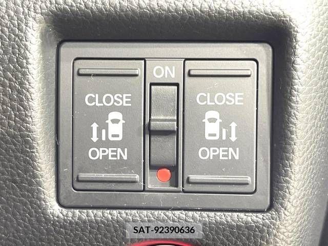 Honda N BOX CUSTOM 2022-01 210663-7