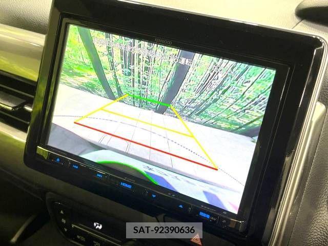 Honda N BOX CUSTOM 2022-01 210663-4