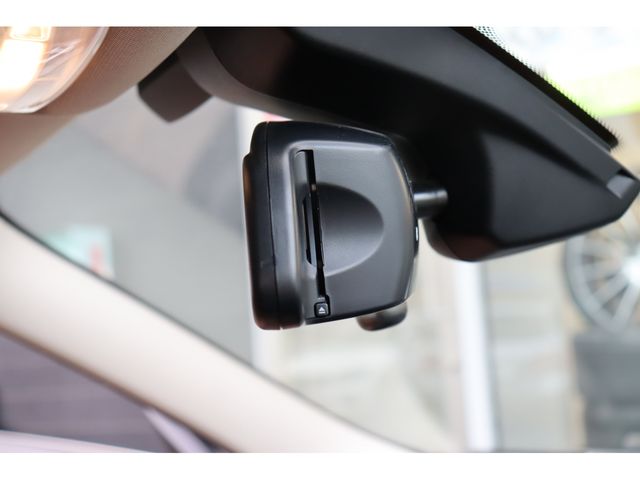 Bmw 3 SERIES 2018-01 187050-12