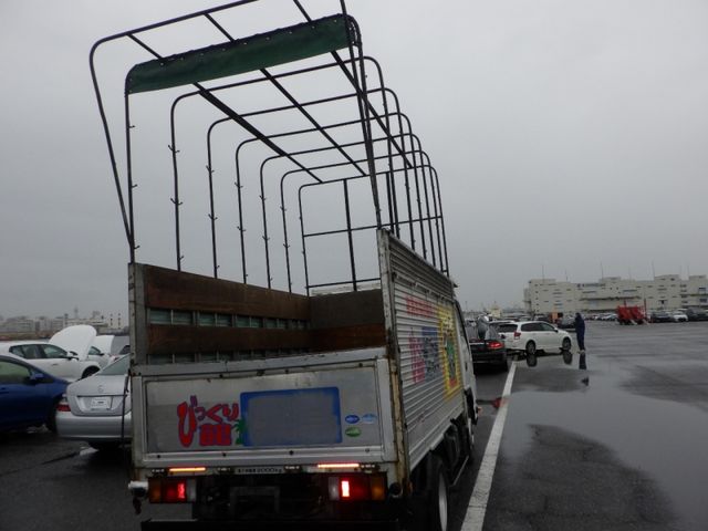 Isuzu ELF TRUCK 2014-01 183549-7
