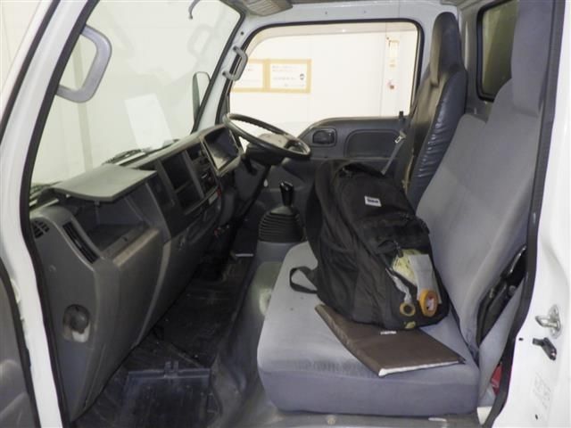 Isuzu ELF TRUCK 2014-01 183549-6