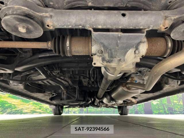 Honda N BOX CUSTOM 2018-05 279408-18