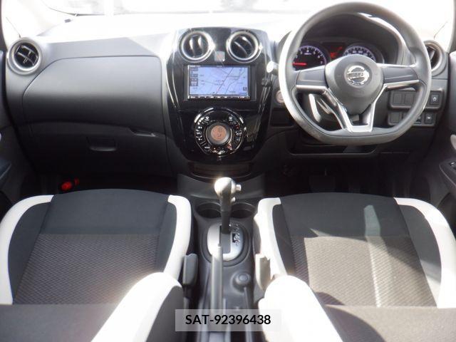 Nissan NOTE 2018-10 334742-1