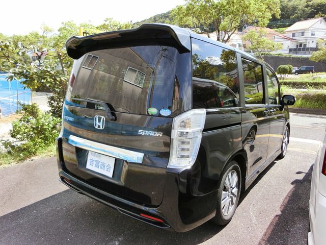 Honda e 2013-03 25017-6