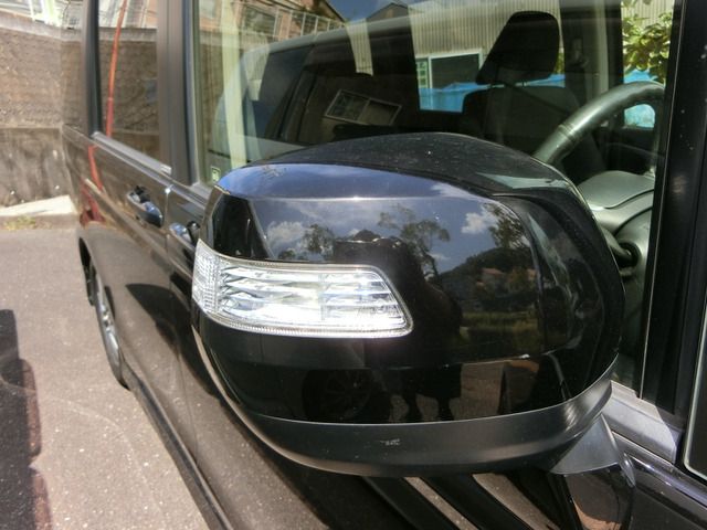 Honda e 2013-03 25017-2