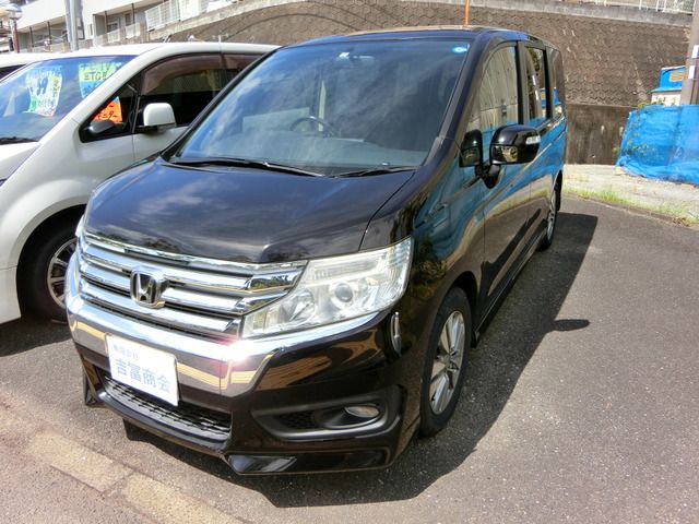 Honda e 2013-03 25017-1