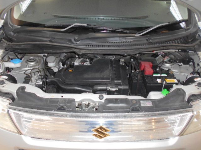 Suzuki WAGON R 2012-03 1002-23