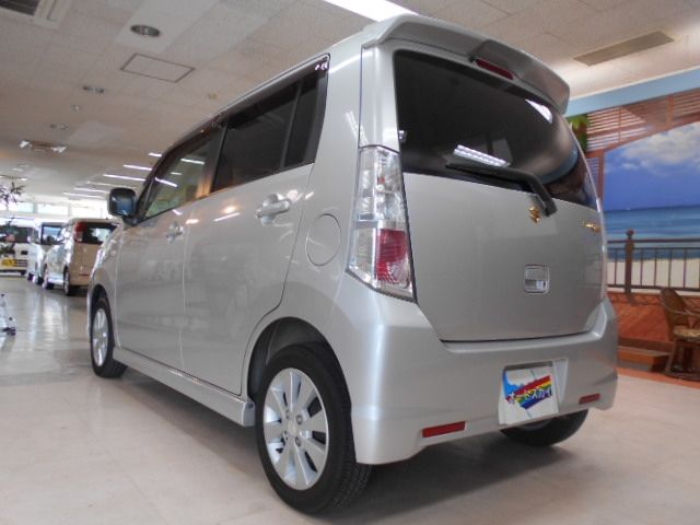Suzuki WAGON R 2012-03 1002-4
