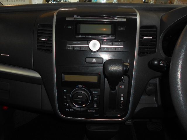 Suzuki WAGON R 2012-03 1002-14