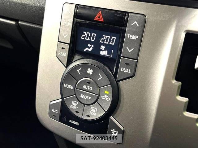 Toyota VOXY 2009-10 321326-7