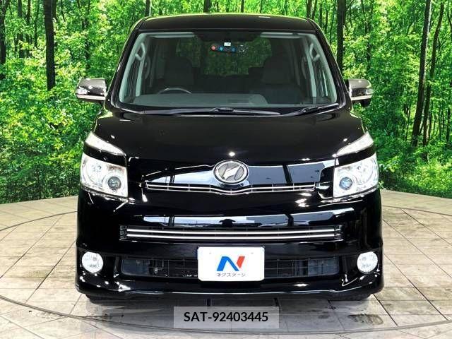 Toyota VOXY 2009-10 321326-16