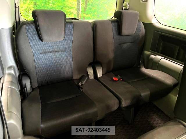 Toyota VOXY 2009-10 321326-14