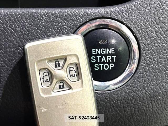Toyota VOXY 2009-10 321326-9