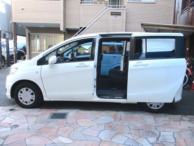 Honda FREED SPIKE 2010-09 23400-9