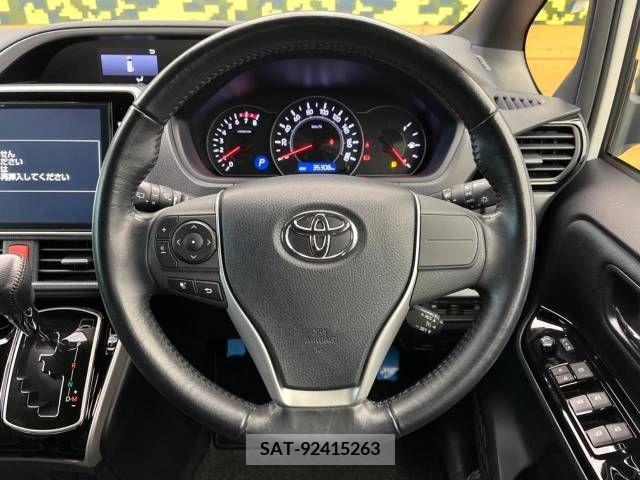 Toyota VOXY 2018-08 321590-11