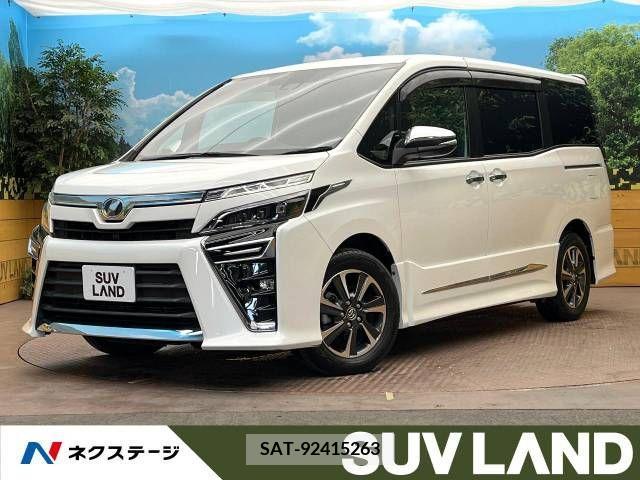 Toyota VOXY 2018-08 321590-0