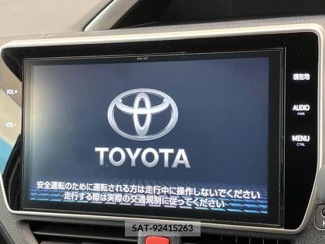 Toyota VOXY 2018-08 321590-3