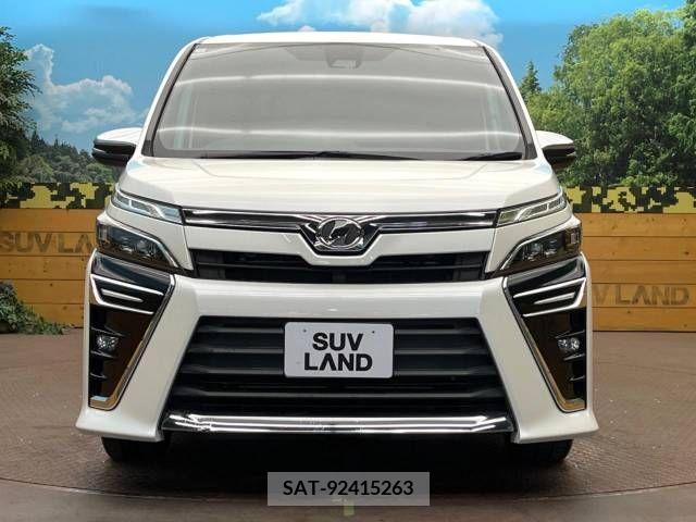 Toyota VOXY 2018-08 321590-14