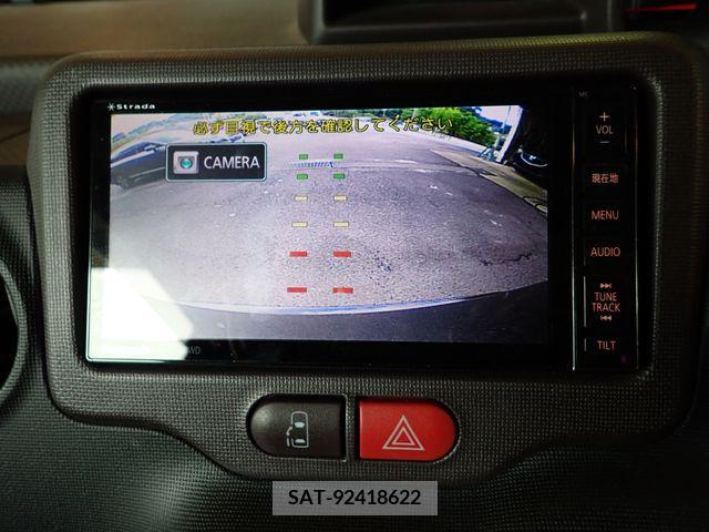 Toyota PORTE 2013-05 379835-13
