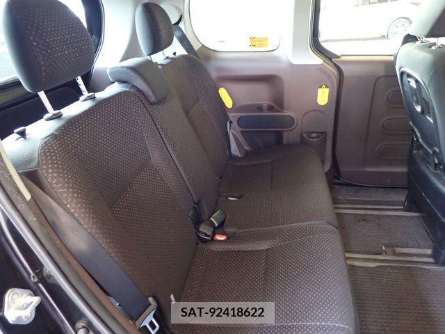 Toyota PORTE 2013-05 379835-19