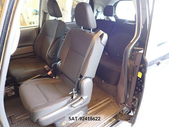 Toyota PORTE 2013-05 379835-22