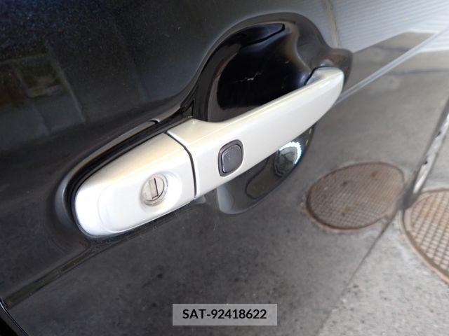 Toyota PORTE 2013-05 379835-8