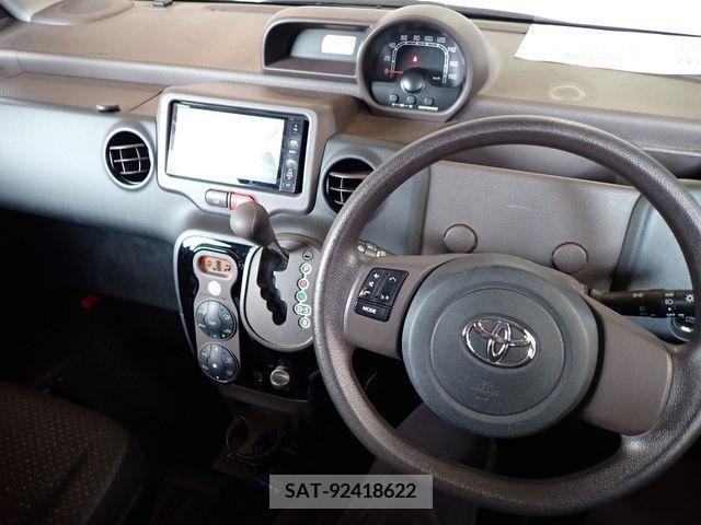 Toyota PORTE 2013-05 379835-16