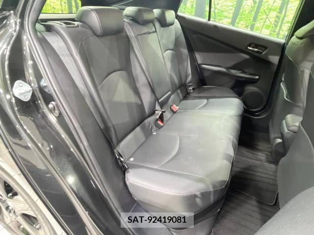 Toyota PRIUS 2021-07 322609-9
