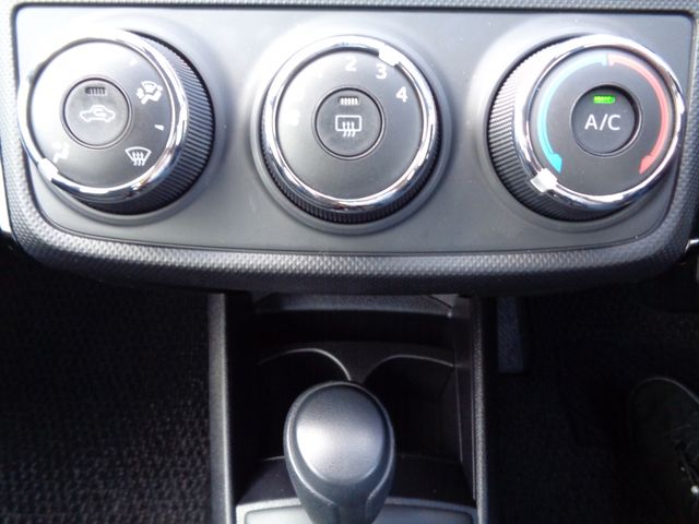 Toyota COROLLA AXIO 2018-04 11402-10