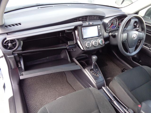 Toyota COROLLA AXIO 2018-04 11402-25