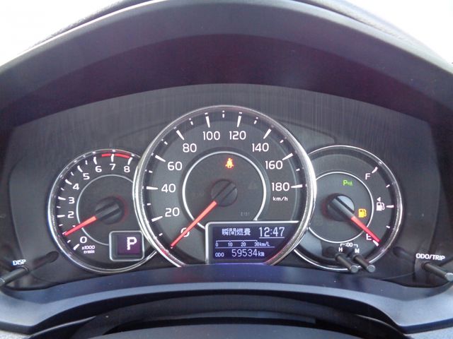 Toyota COROLLA AXIO 2018-04 11402-23