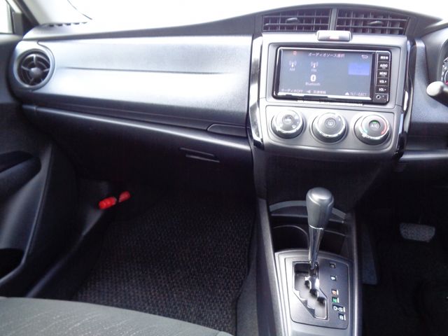 Toyota COROLLA AXIO 2018-04 11402-24