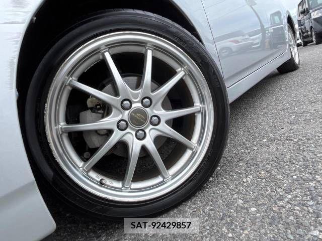 Toyota PRIUS 2011-08 282007-13