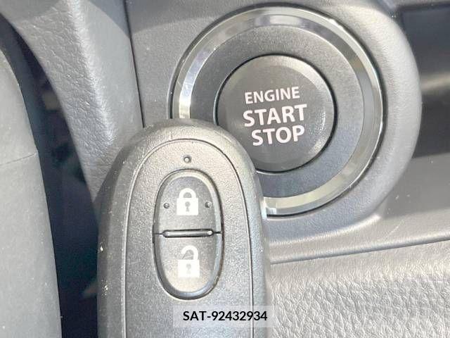 Suzuki MR WAGON 2011-09 278365-3
