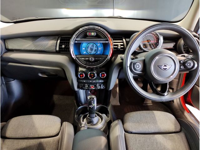 Bmw MINI 2020-09 23221-1