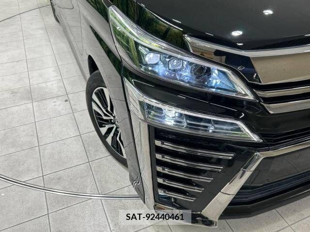 Toyota VELLFIRE 2018-11 377798-12