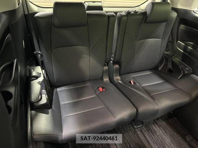 Toyota VELLFIRE 2018-11 377798-10